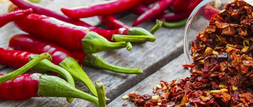 Piments rouges et flocons
