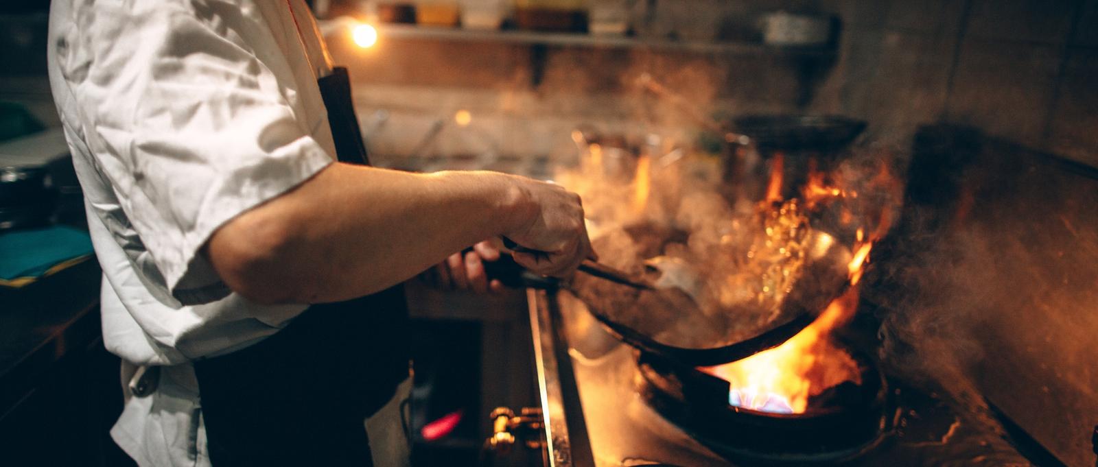 Cuisiner des aliments