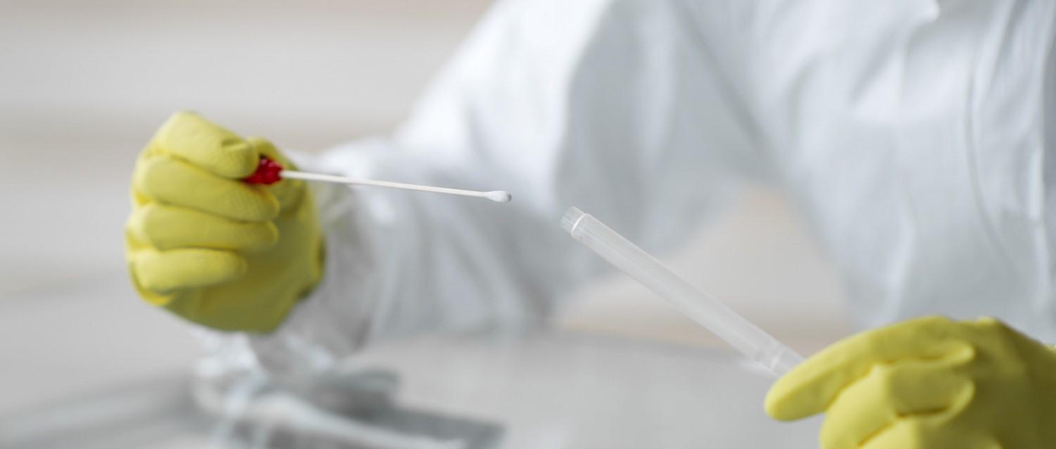 COVID-19 : qui peut subir un test de dépistage du coronavirus selon les nouvelles directives britanniques ?