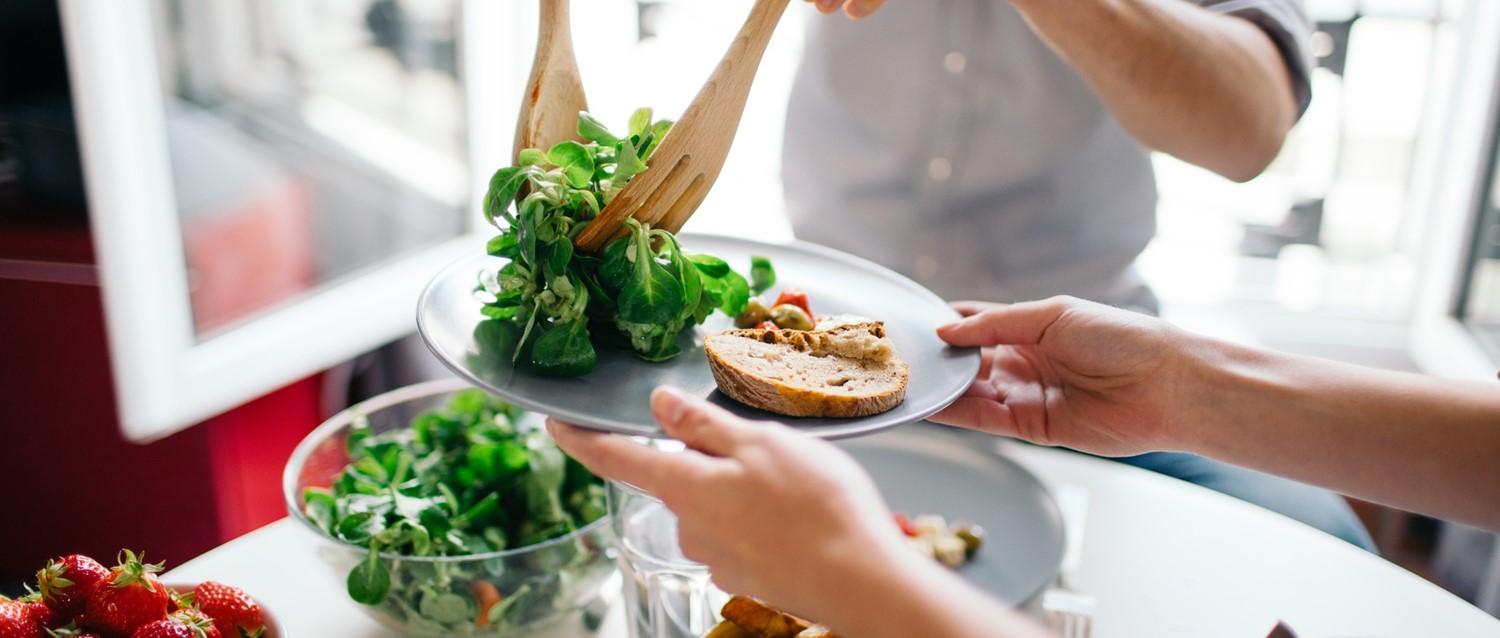 La taille compte : pourquoi nos portions surdimensionnées contribuent à la crise de l'obésité