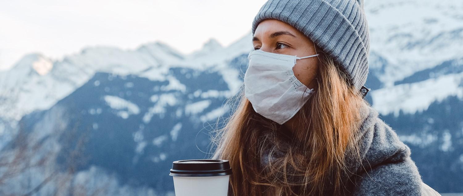 Faut-il porter un masque facial en cas de rhume cet hiver ?