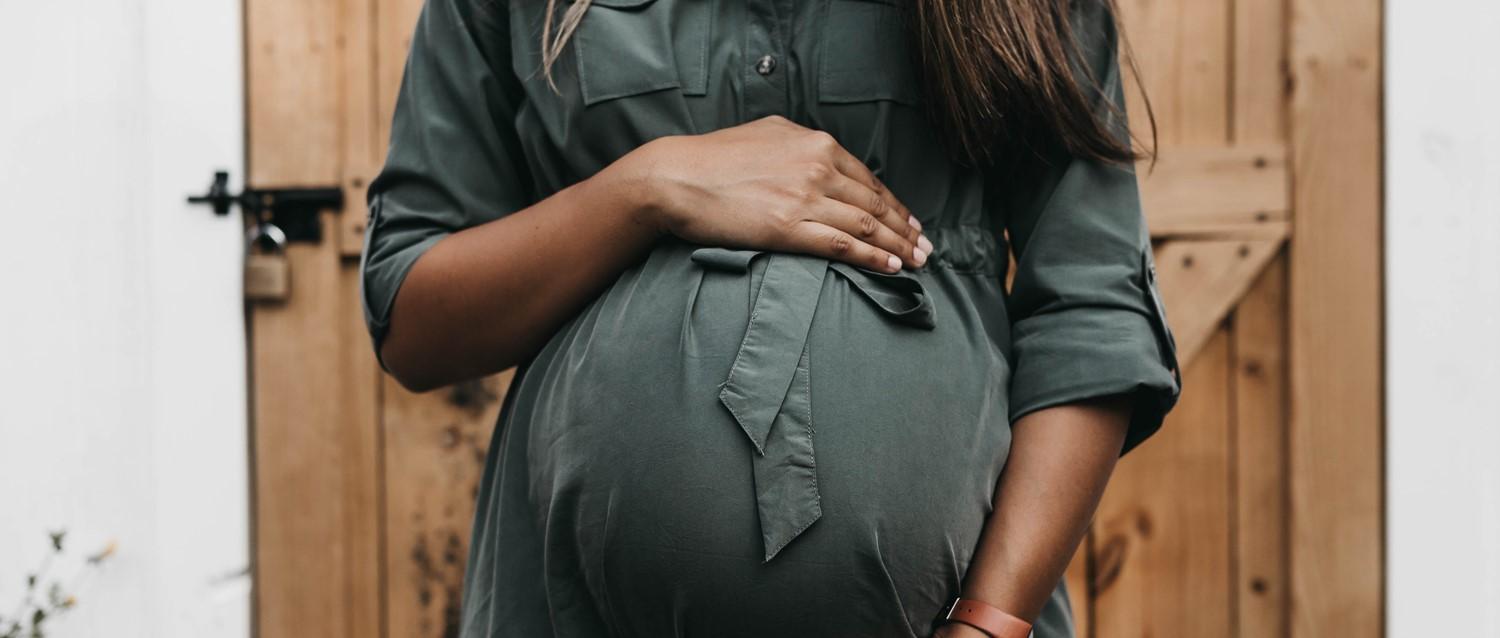 Comment gérer une image corporelle négative pendant la grossesse